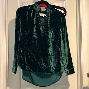 Anthropologie womens velvet size small Bin7